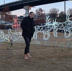 Meet your Posher, Vicky will